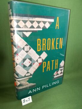 Book cover ofA Broken Path