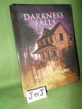 Book cover ofDarkness Falls