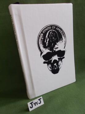 Book cover ofDead Broke and Dying