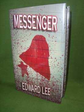 Book cover ofMessenger