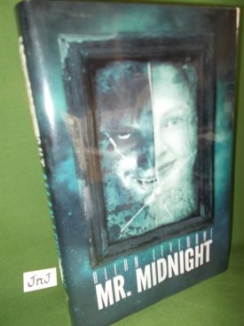 Book cover ofMr Midnight