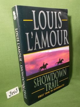 Book cover ofShowdown Trail