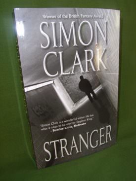 Book cover ofStranger Signed