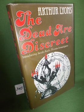 Book cover ofThe Dead Are Discreet