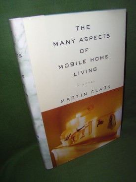 Book cover ofThe Many aspects of Mobile HOme Living