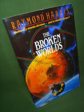 Book cover ofThe Broken Worlds
