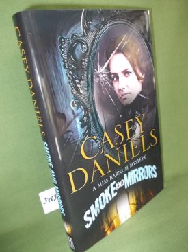 Book cover ofSmoke and Mirrors