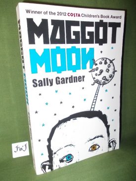 Book cover ofMaggot Moon