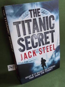 Book cover ofThe Titanic Secret