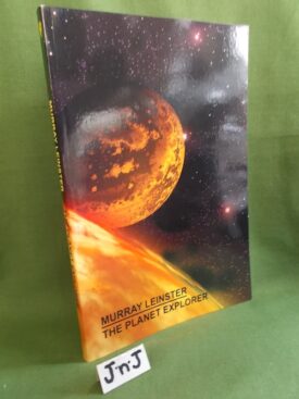 Book cover ofThe Planet Explorer