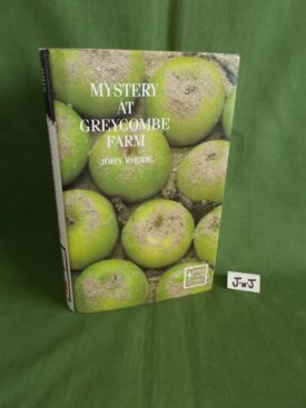 Book cover ofMystery At Greycombe Farm 1